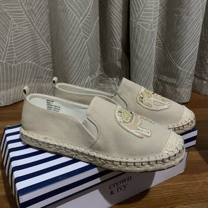 Crown & Ivy Slip Ons